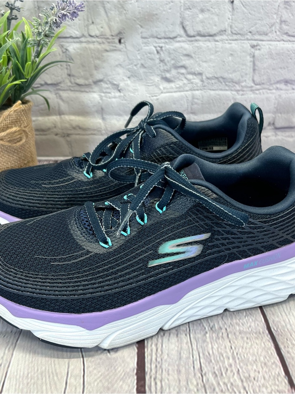 Skechers Women's Navy Max Cushioning Elite Running Workout Shoes 👟